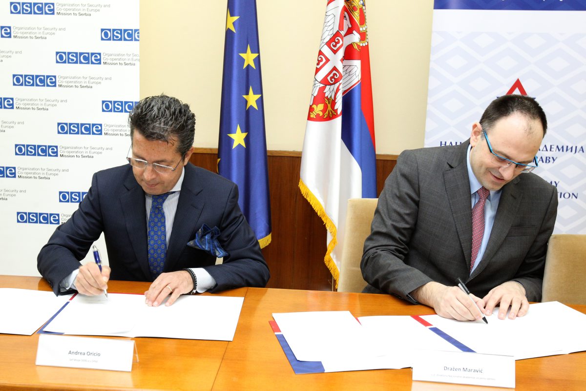 Национална академија за јавну управу Републике Србије и мисија ОЕБС-а потписали споразум о сарадњи